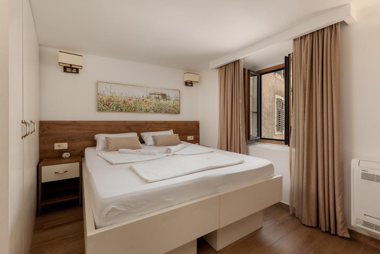 Apartment Amigo Old Town Kotor Buitenkant foto